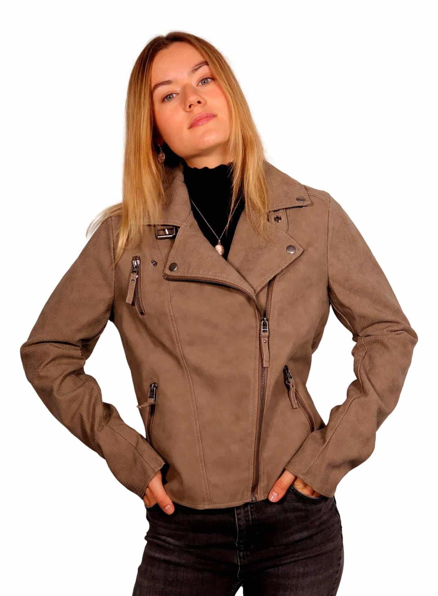 Tom Tailor Kunstleder 3_clipped_rev_2