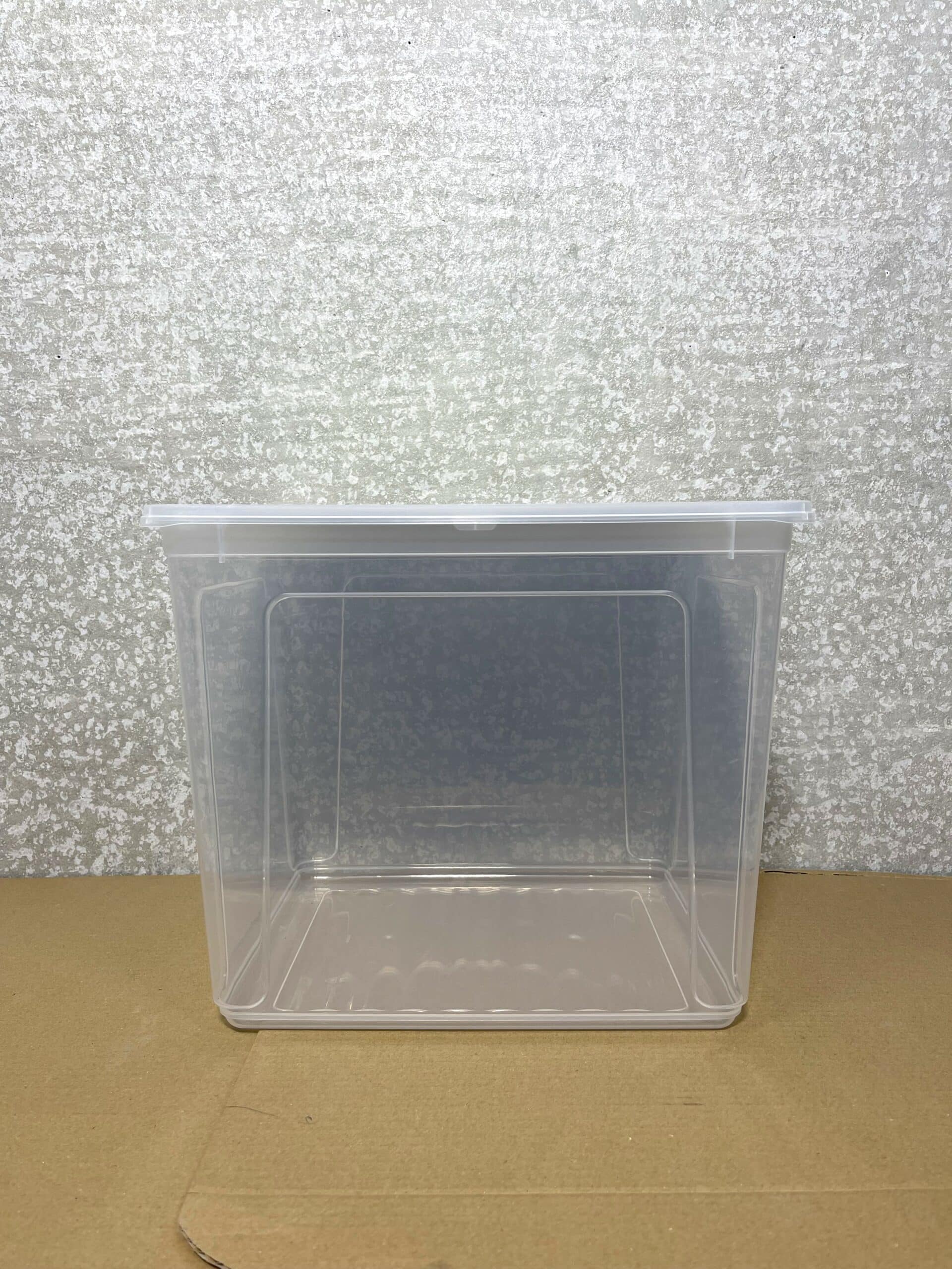 100086 Keeeper opbergbak 30L zijkant 2