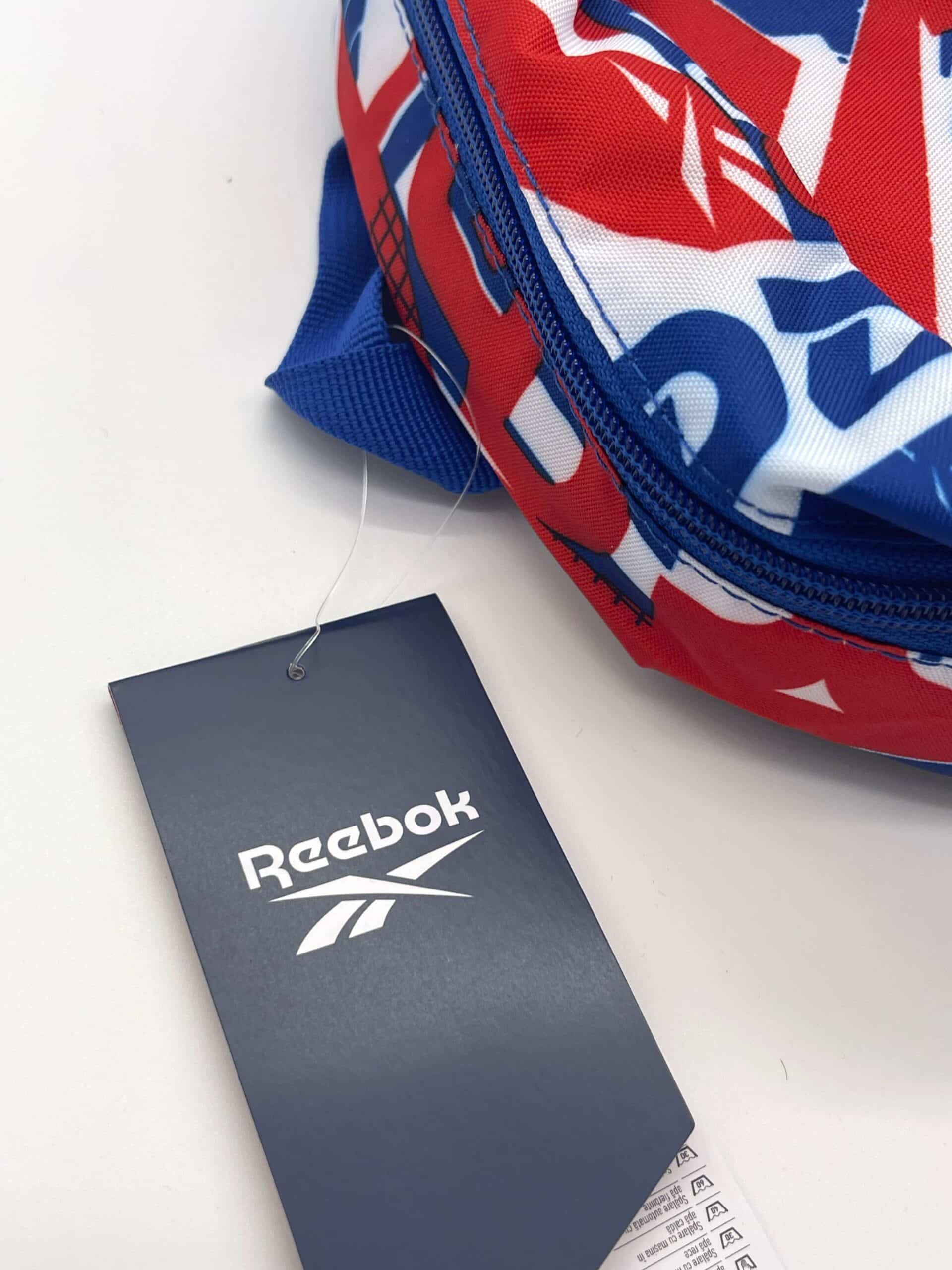 100097 Reebok kids rugzak close up kaartje