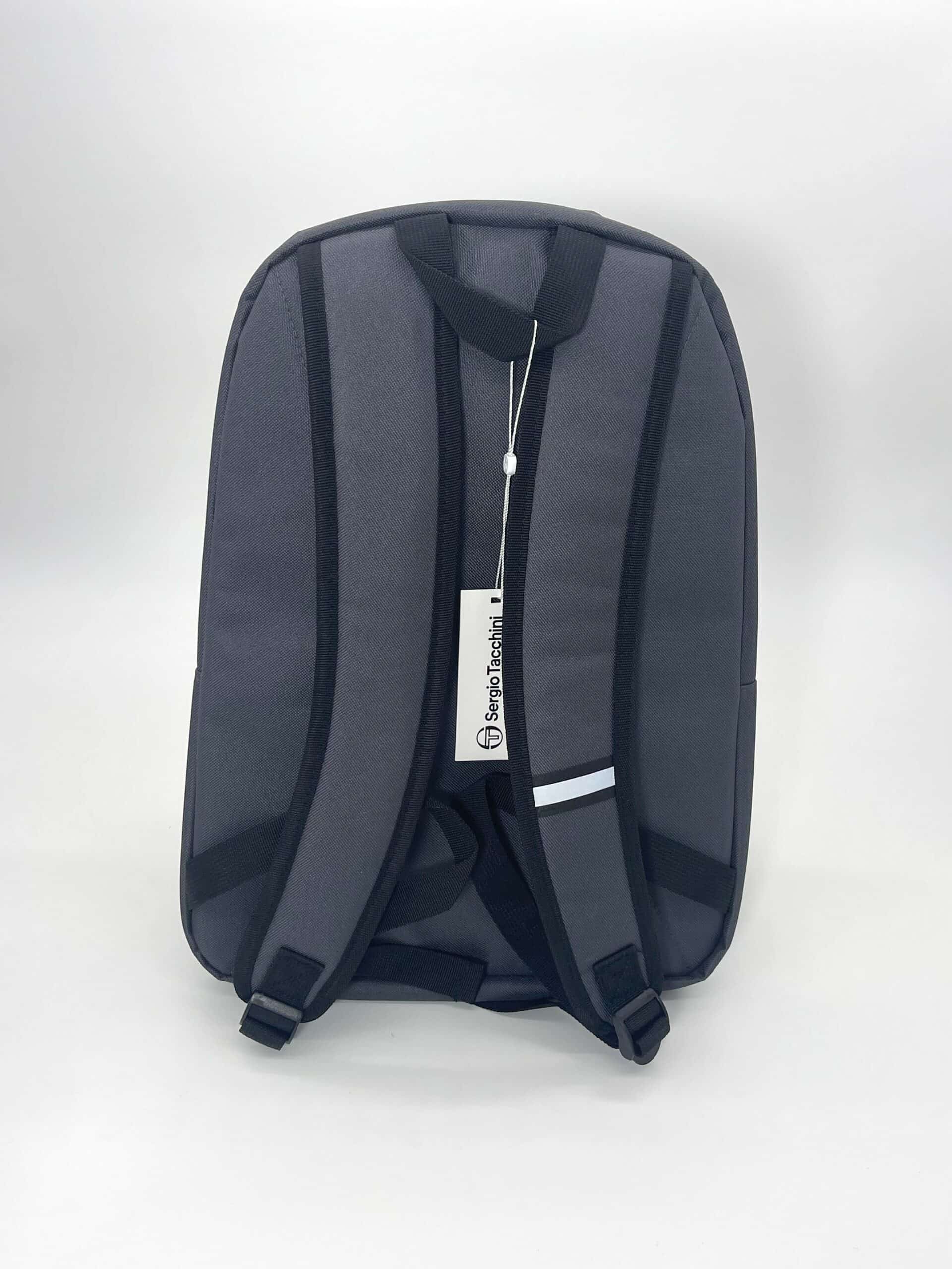 100106 Sergio Tacchini rugzak grijs achterkant