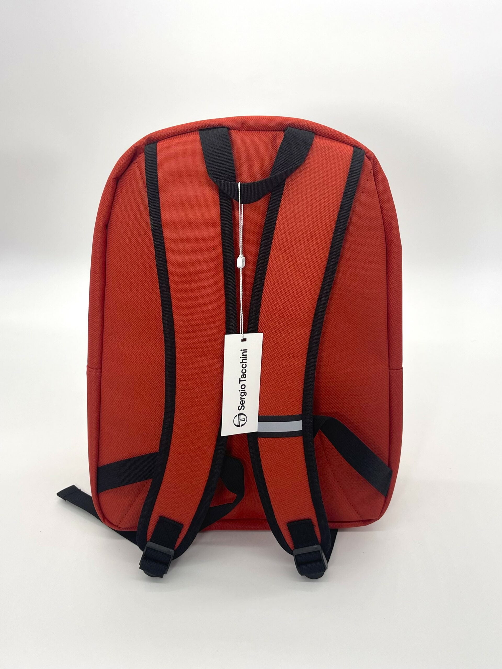 100107 Sergio Tacchini rugzak rood achterkant